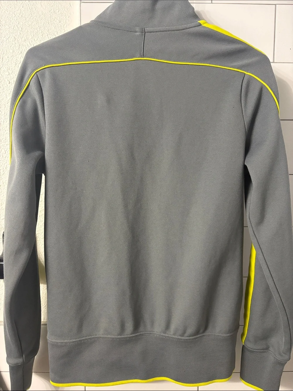 Nike Grey Jacket with Neon Yellow Accents - Kids